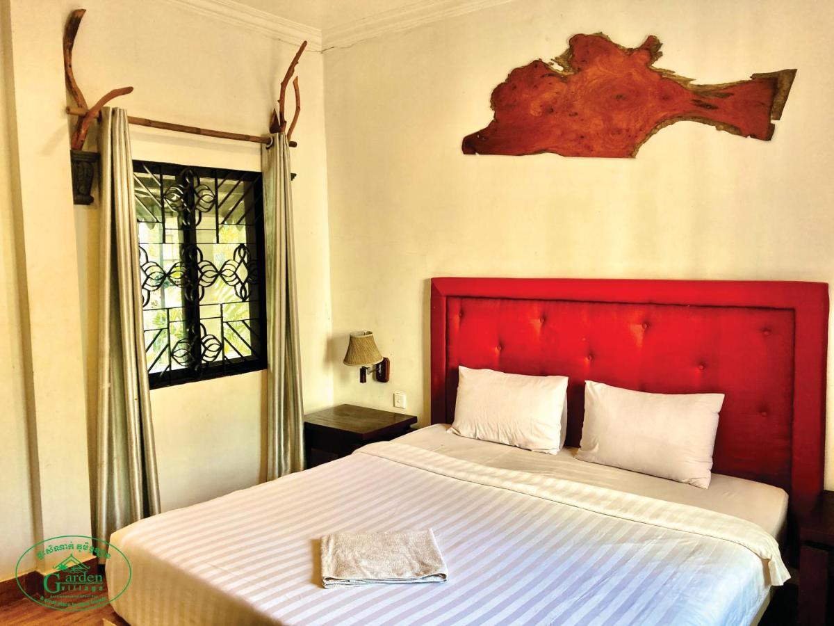 Garden Village Guesthouse&Pool Bar Siem Reap Extérieur photo
